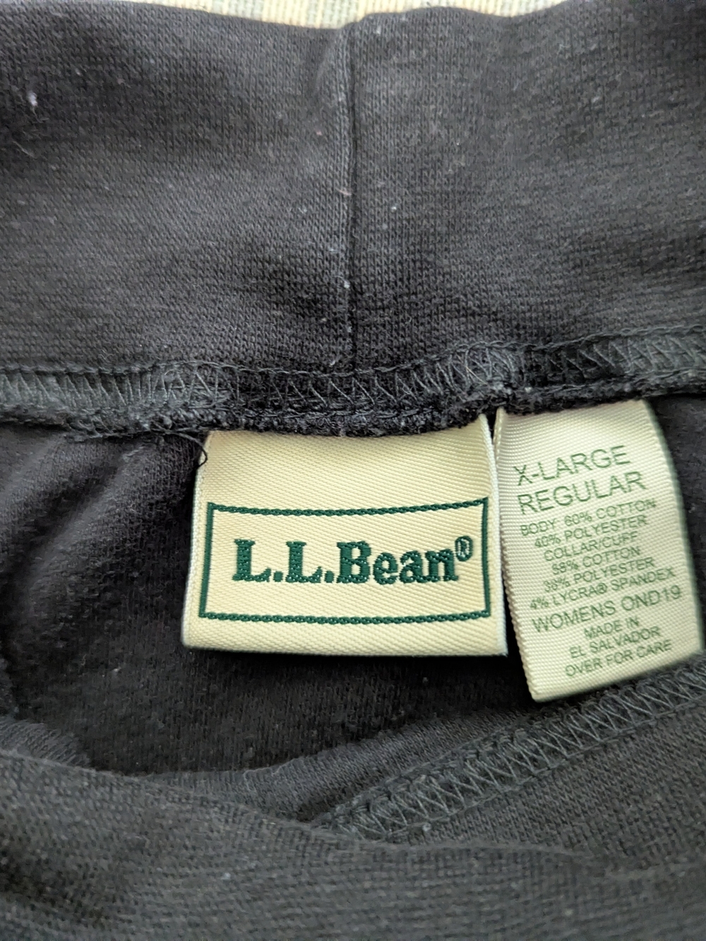 L.L. Bean Black Long-Sleeve Mock Neck Shirt Women's - Picture 3 of 3